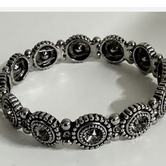 Swarovski - Touchstone Crystal  Sedona Stretch Bracelet - Picture 2 of 6